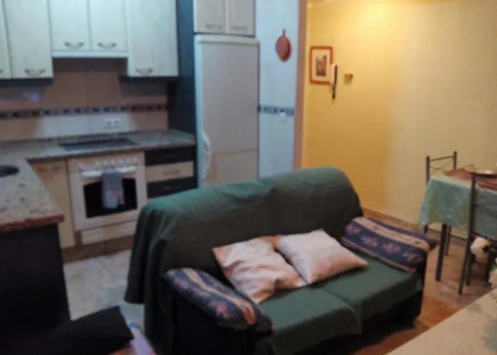 Bright Apartment With 2 Bedrooms In Leon