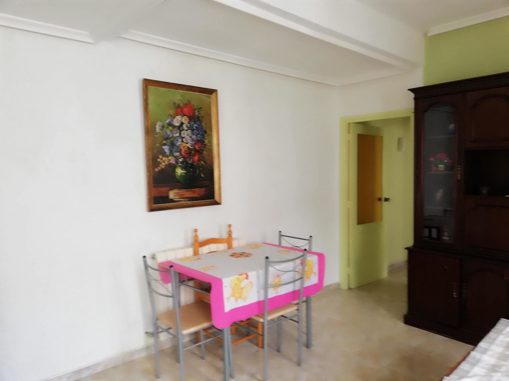 Bright With 2 Bedrooms In Apartamento León